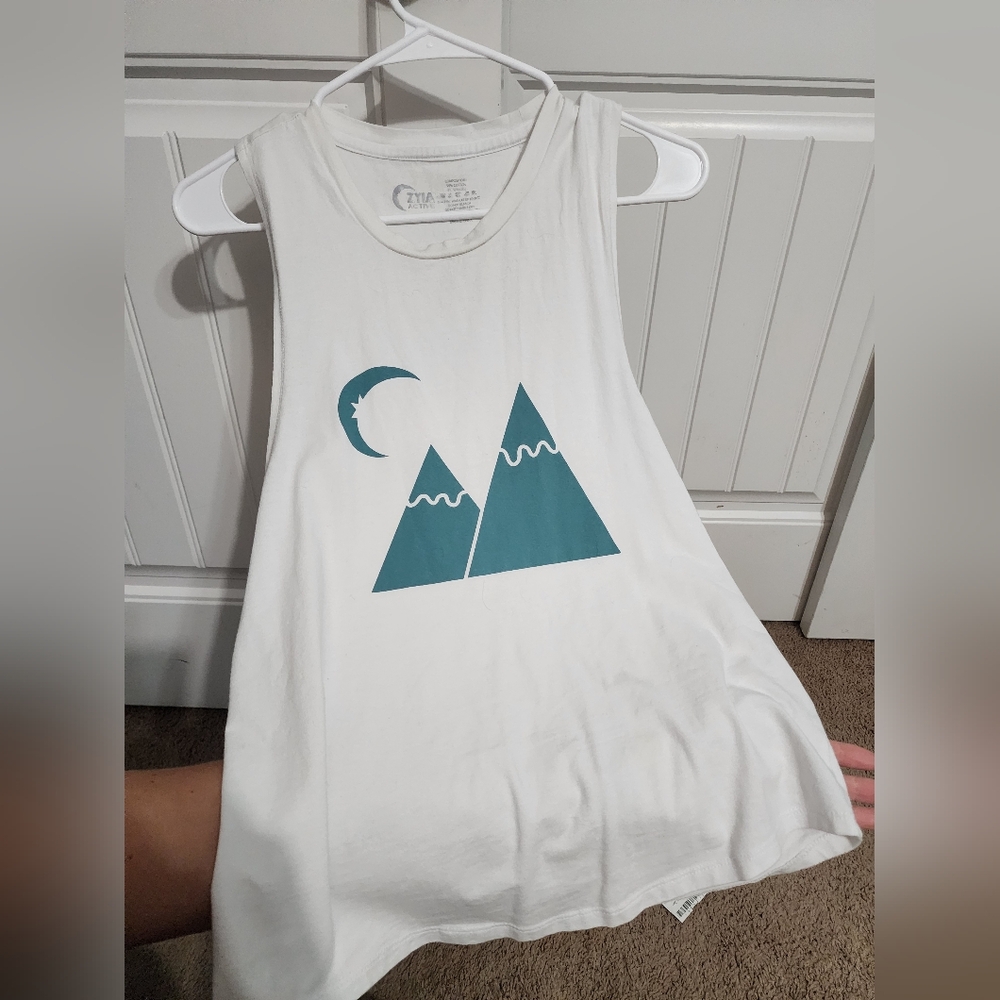 ZYIA Light Gray Active Tee